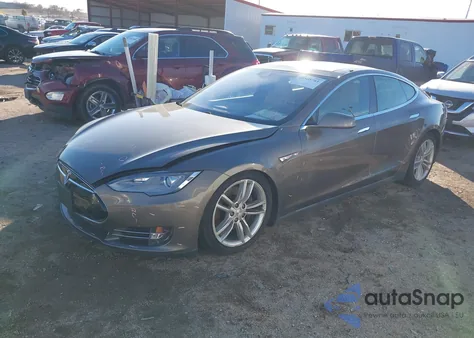 2015 Tesla Model S 70D/85D/P85D from USA, damaged, VIN 5YJSA1E25FF115077